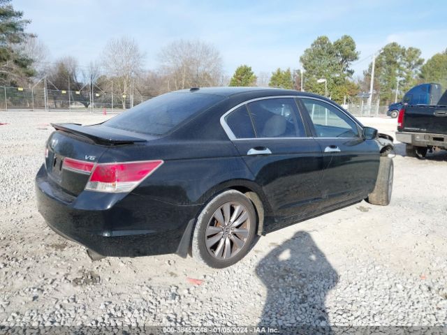 Photo 3 VIN: 1HGCP3F88BA026061 - HONDA ACCORD 