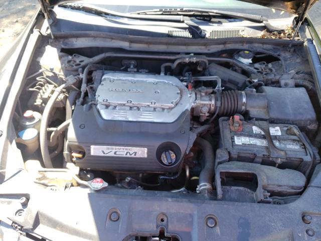 Photo 6 VIN: 1HGCP3F88BA032023 - HONDA ACCORD EXL 