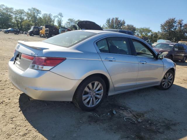 Photo 2 VIN: 1HGCP3F88CA015157 - HONDA ACCORD EXL 