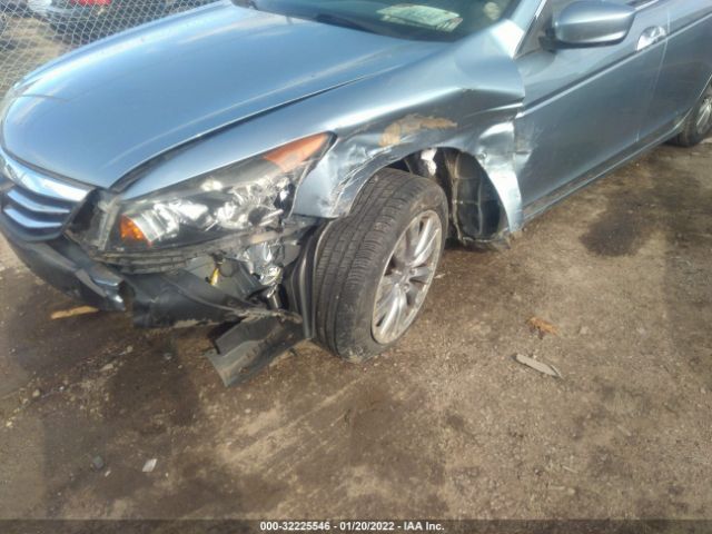 Photo 5 VIN: 1HGCP3F88CA015675 - HONDA ACCORD SDN 