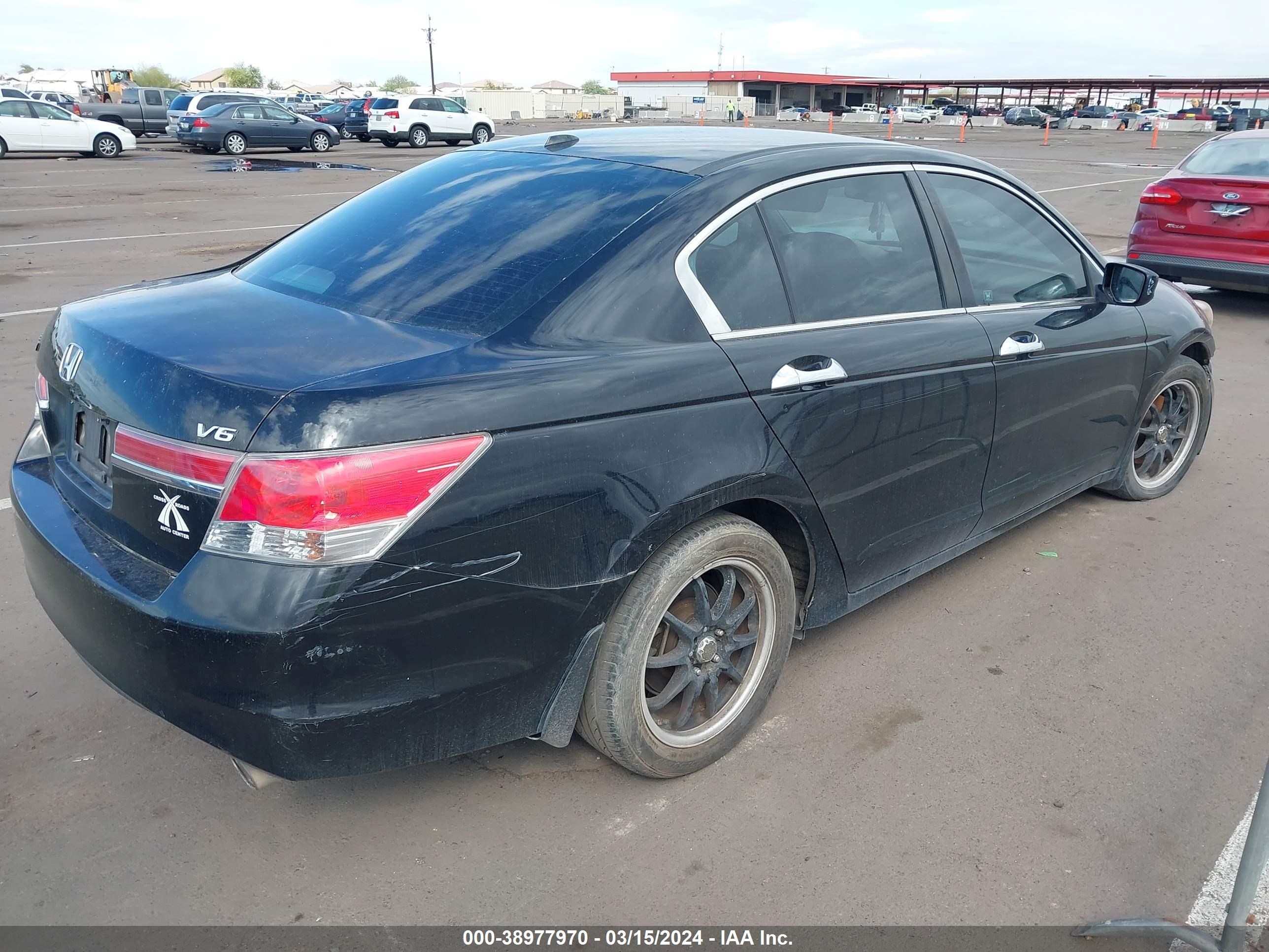 Photo 3 VIN: 1HGCP3F88CA036073 - HONDA ACCORD 