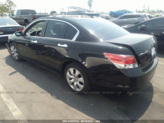 Photo 2 VIN: 1HGCP3F89AA005623 - HONDA ACCORD SDN 