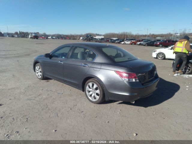 Photo 2 VIN: 1HGCP3F89AA030442 - HONDA ACCORD 