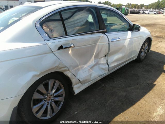 Photo 5 VIN: 1HGCP3F89BA025663 - HONDA ACCORD SDN 