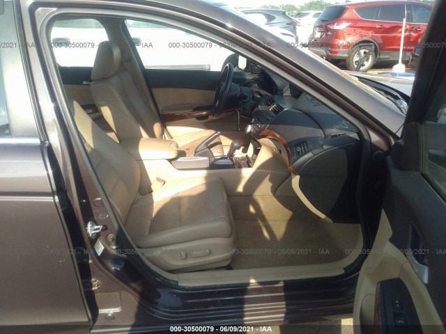 Photo 4 VIN: 1HGCP3F89CA020240 - HONDA ACCORD SDN 