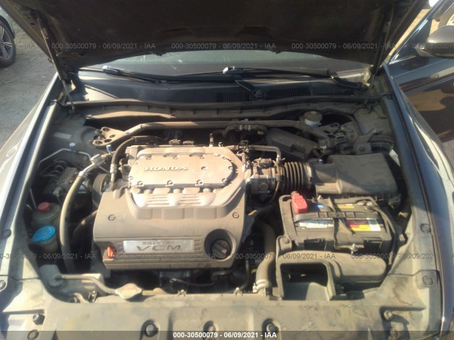 Photo 9 VIN: 1HGCP3F89CA020240 - HONDA ACCORD SDN 