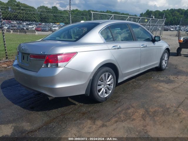 Photo 3 VIN: 1HGCP3F89CA035501 - HONDA ACCORD 