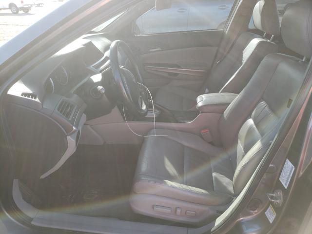 Photo 4 VIN: 1HGCP3F8XAA001127 - HONDA ACCORD EXL 