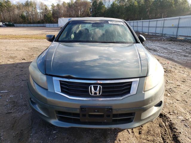 Photo 4 VIN: 1HGCP3F8XAA003914 - HONDA ACCORD 