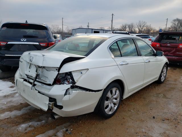 Photo 3 VIN: 1HGCP3F8XAA005050 - HONDA ACCORD EX 