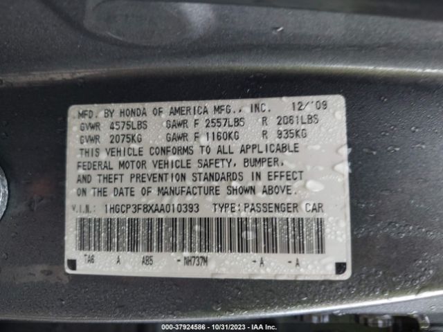 Photo 8 VIN: 1HGCP3F8XAA010393 - HONDA ACCORD SDN 