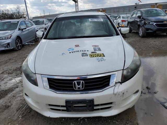 Photo 4 VIN: 1HGCP3F8XAA013522 - HONDA ACCORD EXL 