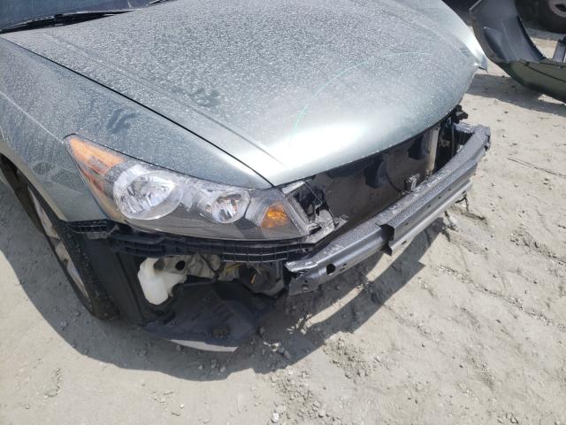 Photo 8 VIN: 1HGCP3F8XAA016467 - HONDA ACCORD EXL 