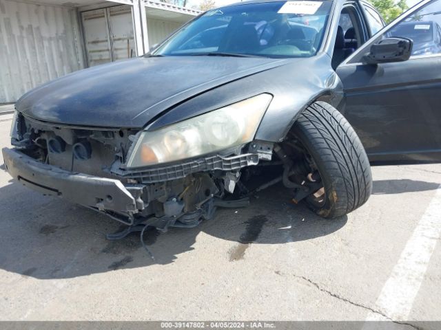 Photo 5 VIN: 1HGCP3F8XAA032099 - HONDA ACCORD 