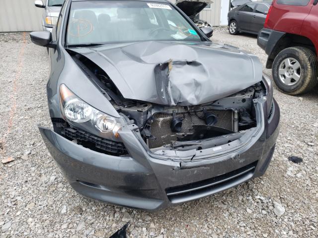 Photo 8 VIN: 1HGCP3F8XBA017376 - HONDA ACCORD EXL 