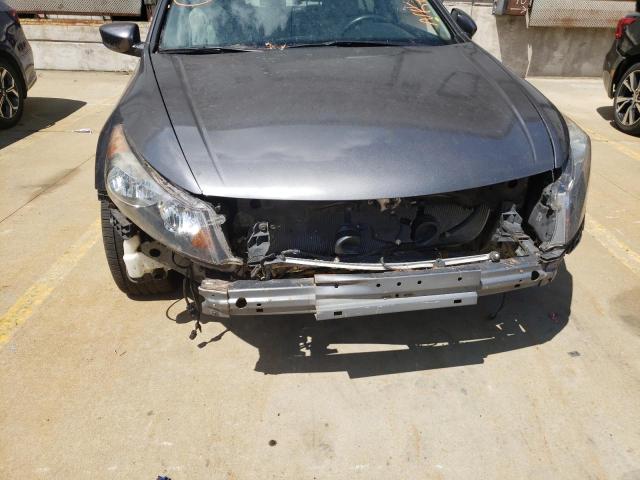 Photo 8 VIN: 1HGCP3F8XBA017376 - HONDA ACCORD EXL 