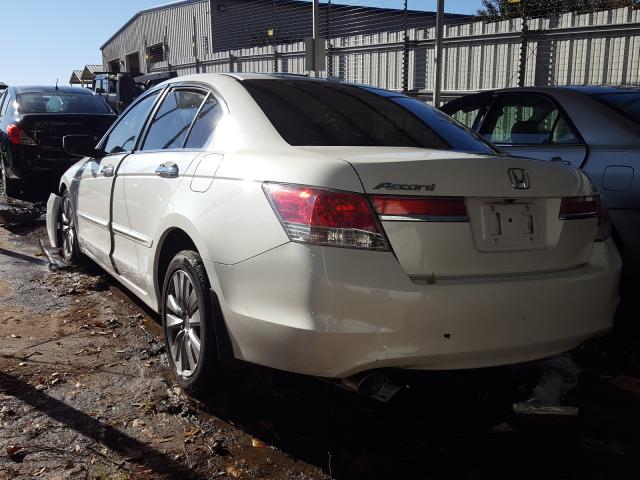 Photo 2 VIN: 1HGCP3F8XBA025638 - HONDA ACCORD EXL 