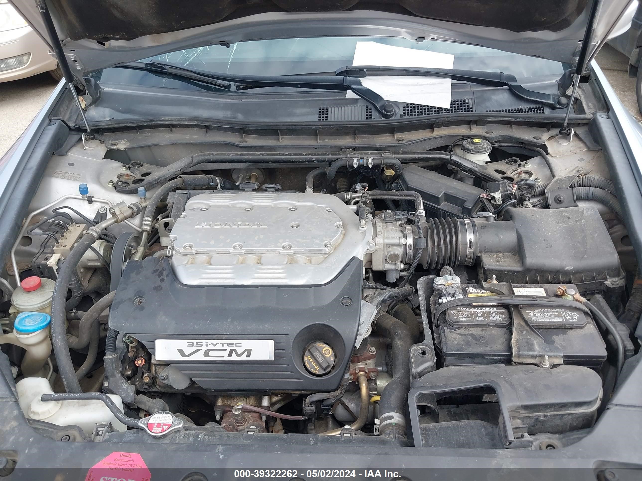 Photo 9 VIN: 1HGCP3F8XBA029964 - HONDA ACCORD 