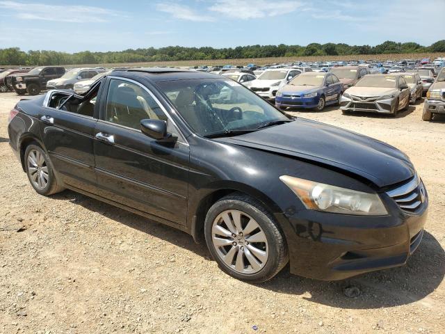 Photo 3 VIN: 1HGCP3F8XCA001597 - HONDA ACCORD 