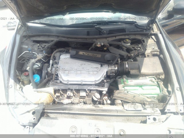 Photo 9 VIN: 1HGCP3F8XCA016438 - HONDA ACCORD SDN 