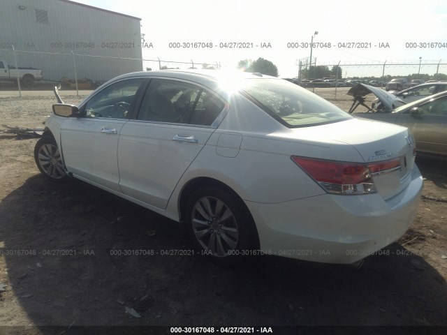 Photo 2 VIN: 1HGCP3F8XCA029108 - HONDA ACCORD SDN 