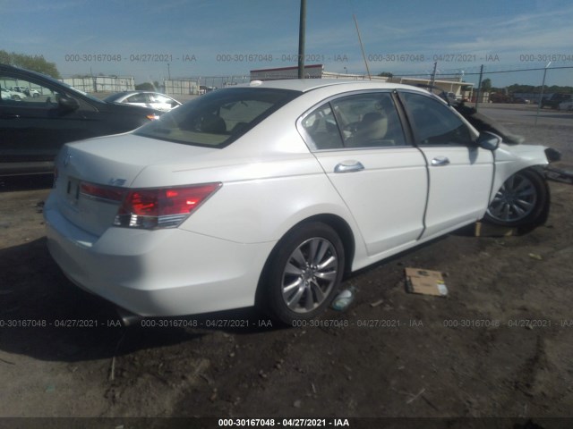 Photo 3 VIN: 1HGCP3F8XCA029108 - HONDA ACCORD SDN 