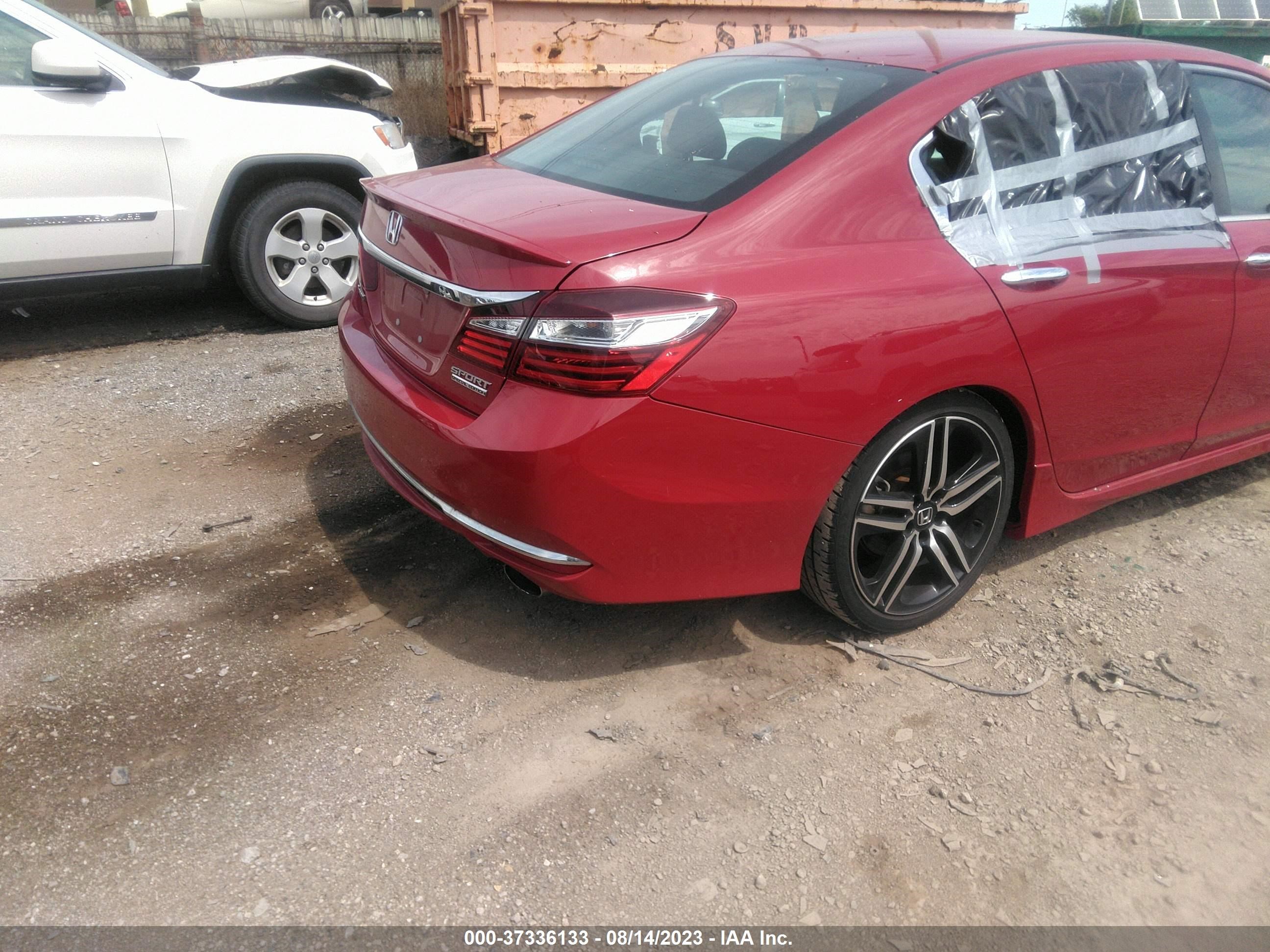 Photo 3 VIN: 1HGCR2E10HA062067 - HONDA ACCORD 