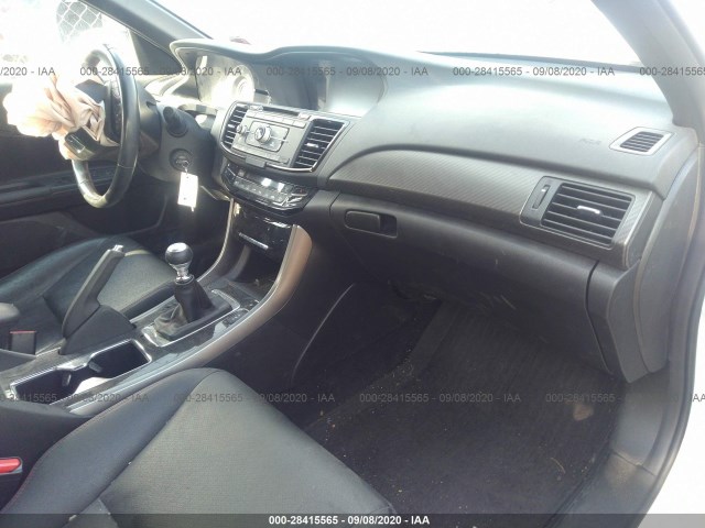 Photo 4 VIN: 1HGCR2E15HA284295 - HONDA ACCORD 