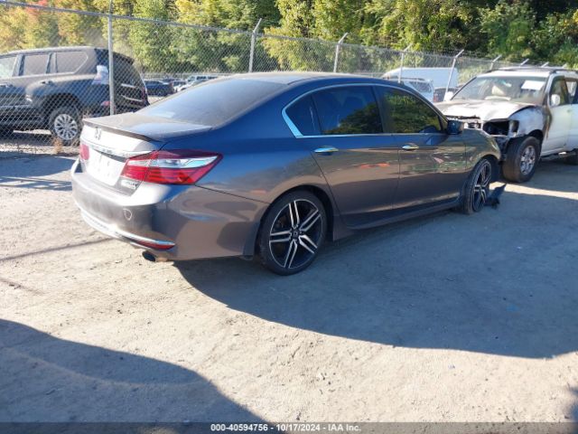 Photo 3 VIN: 1HGCR2E1XHA211441 - HONDA ACCORD 