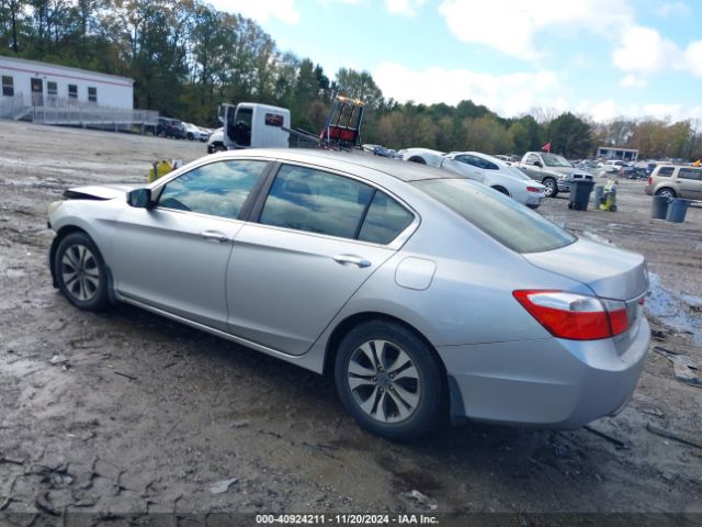 Photo 2 VIN: 1HGCR2E35FA014756 - HONDA ACCORD 