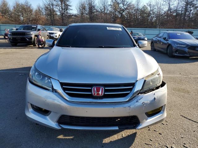 Photo 4 VIN: 1HGCR2E38DA149971 - HONDA ACCORD LX 