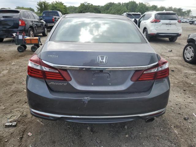 Photo 5 VIN: 1HGCR2E3XHA186929 - HONDA ACCORD LX 