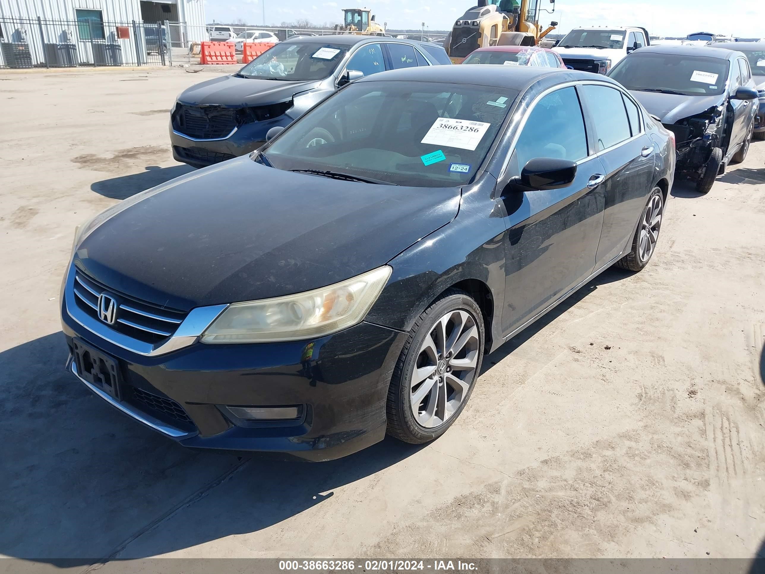 Photo 1 VIN: 1HGCR2E51EA154402 - HONDA ACCORD 