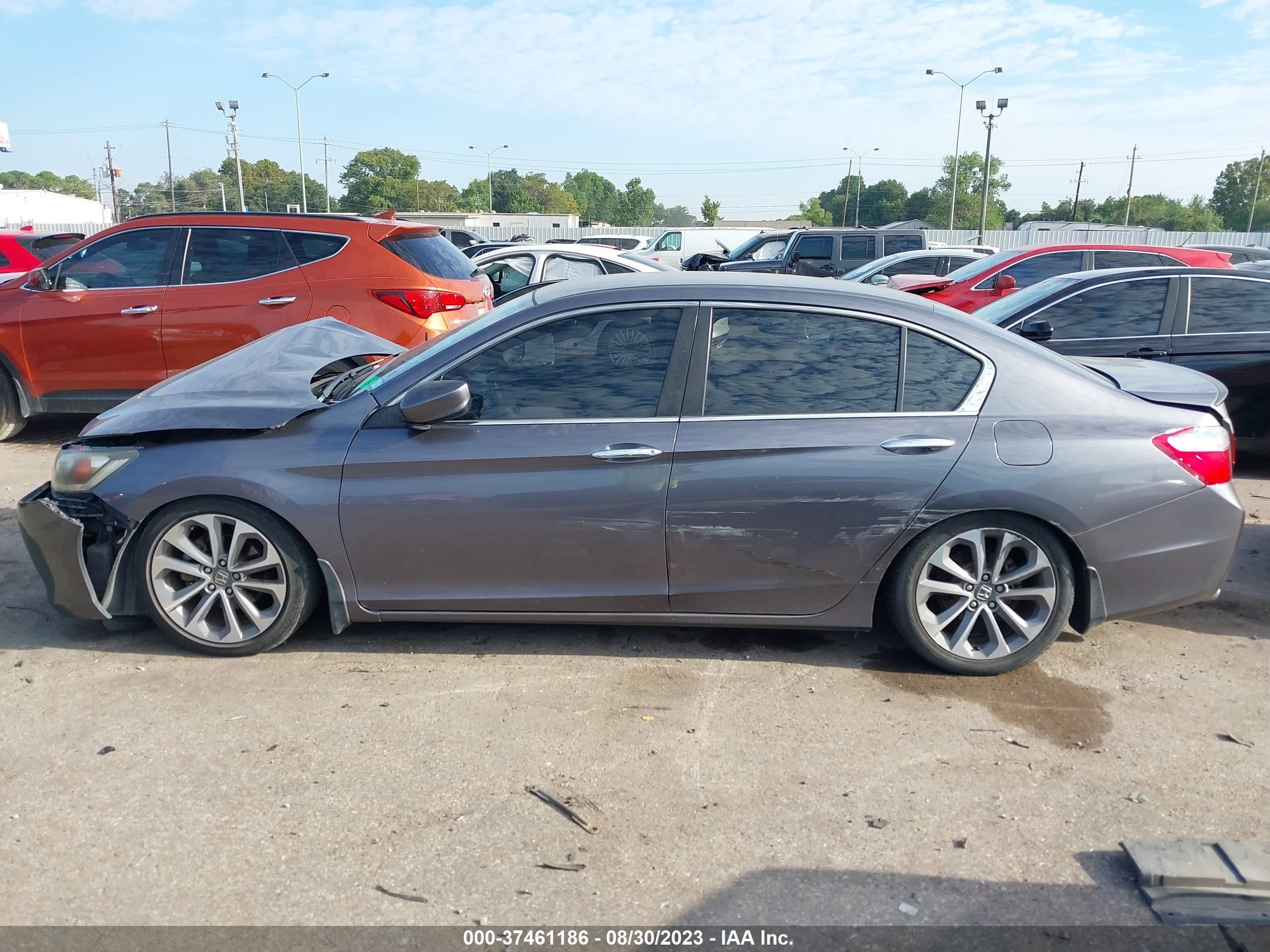 Photo 13 VIN: 1HGCR2E52EA080438 - HONDA ACCORD 