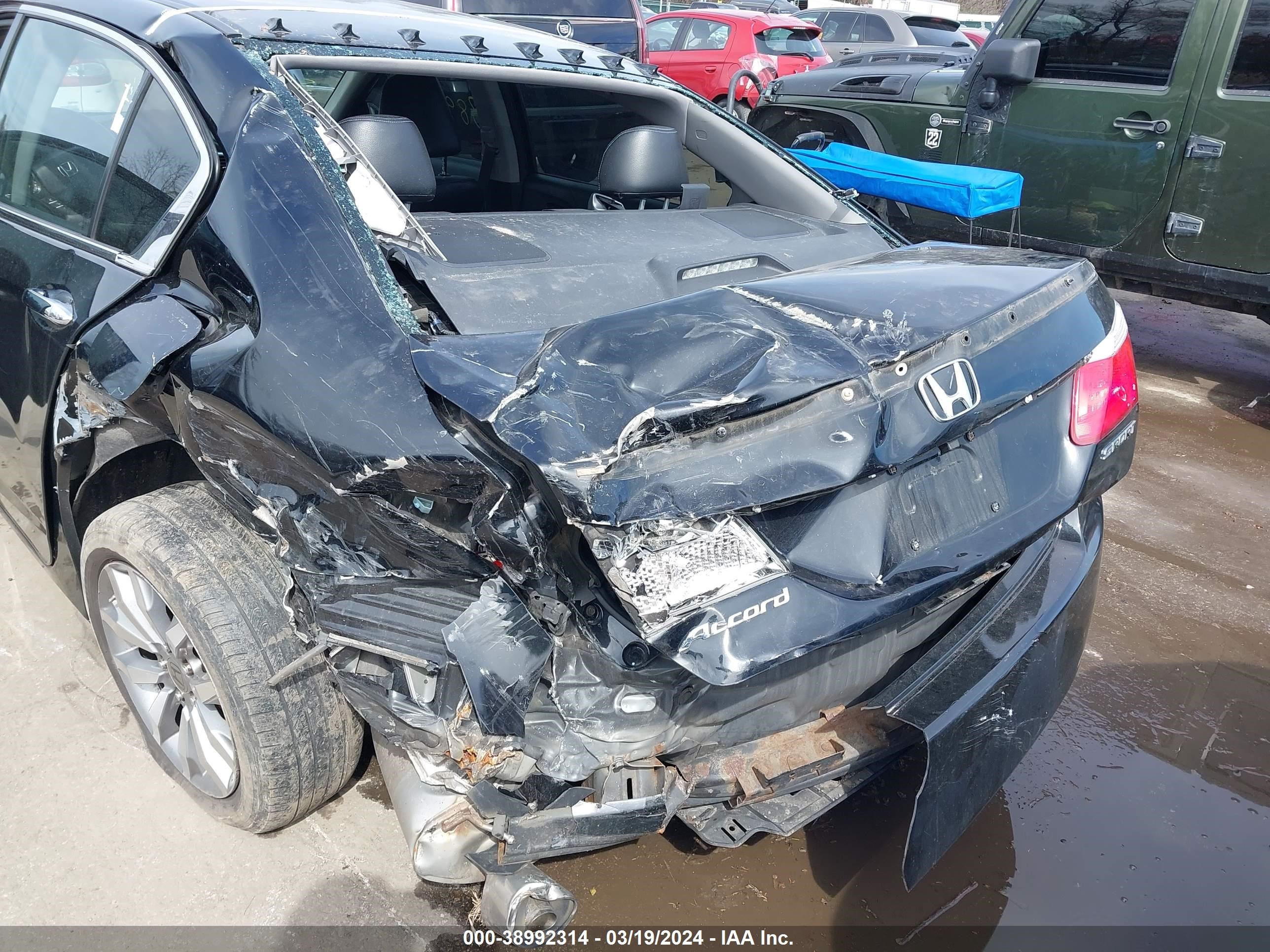 Photo 5 VIN: 1HGCR2E54EA272671 - HONDA ACCORD 