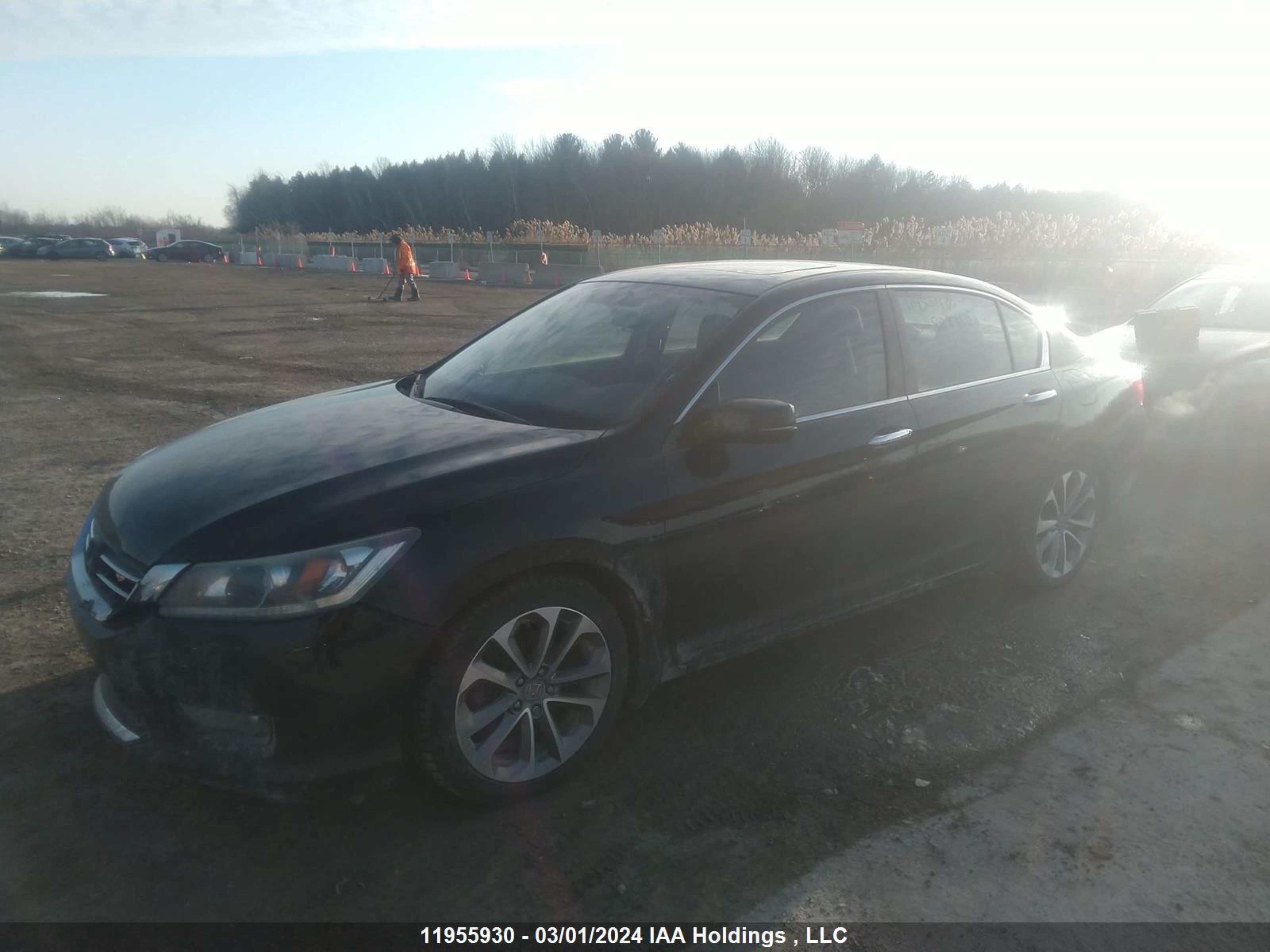 Photo 1 VIN: 1HGCR2E54FA808150 - HONDA ACCORD 