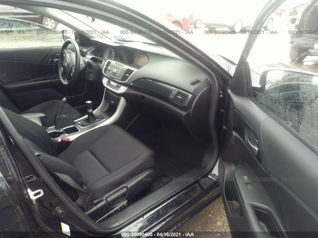 Photo 4 VIN: 1HGCR2E55FA146739 - HONDA ACCORD SEDAN 