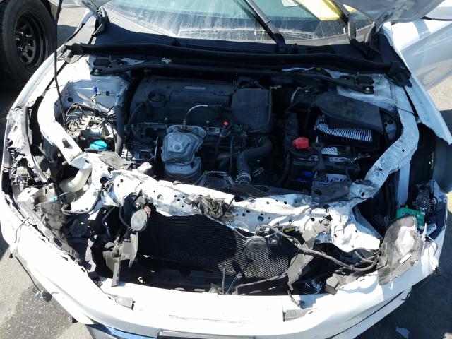 Photo 6 VIN: 1HGCR2E55HA099764 - HONDA ACCORD SPO 