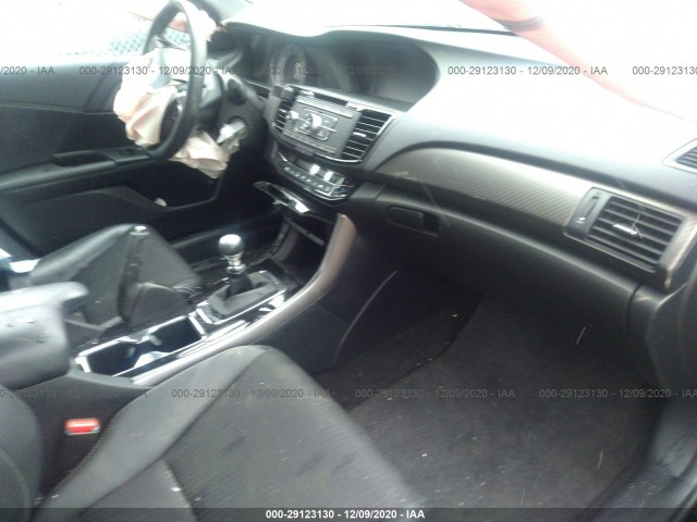 Photo 4 VIN: 1HGCR2E55HA162507 - HONDA ACCORD SEDAN 