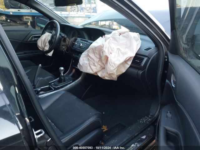 Photo 4 VIN: 1HGCR2E56GA074290 - HONDA ACCORD 