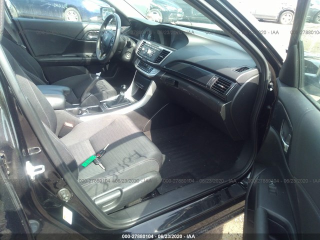 Photo 4 VIN: 1HGCR2E57FA219304 - HONDA ACCORD SEDAN 