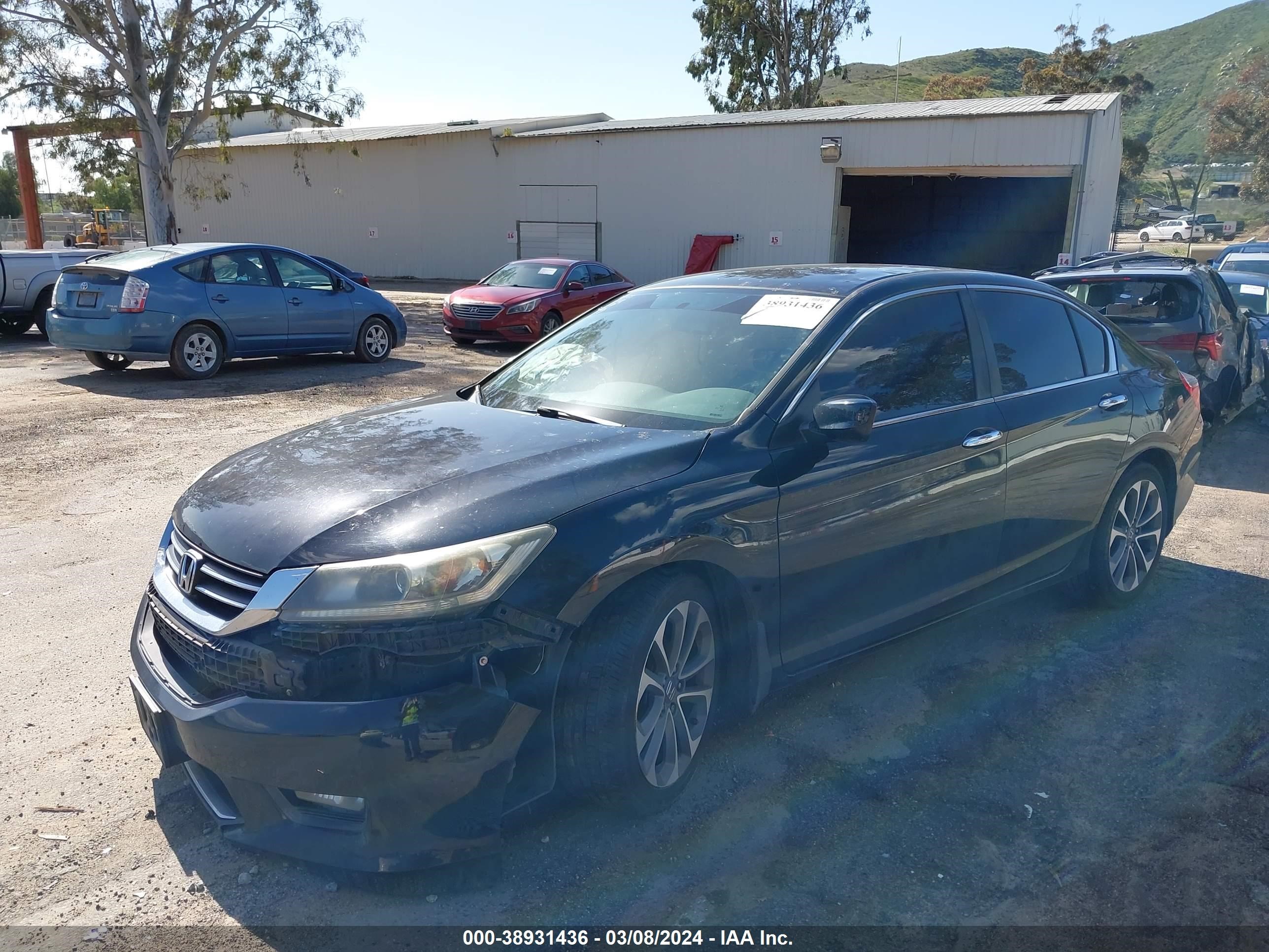 Photo 1 VIN: 1HGCR2E57FA252724 - HONDA ACCORD 