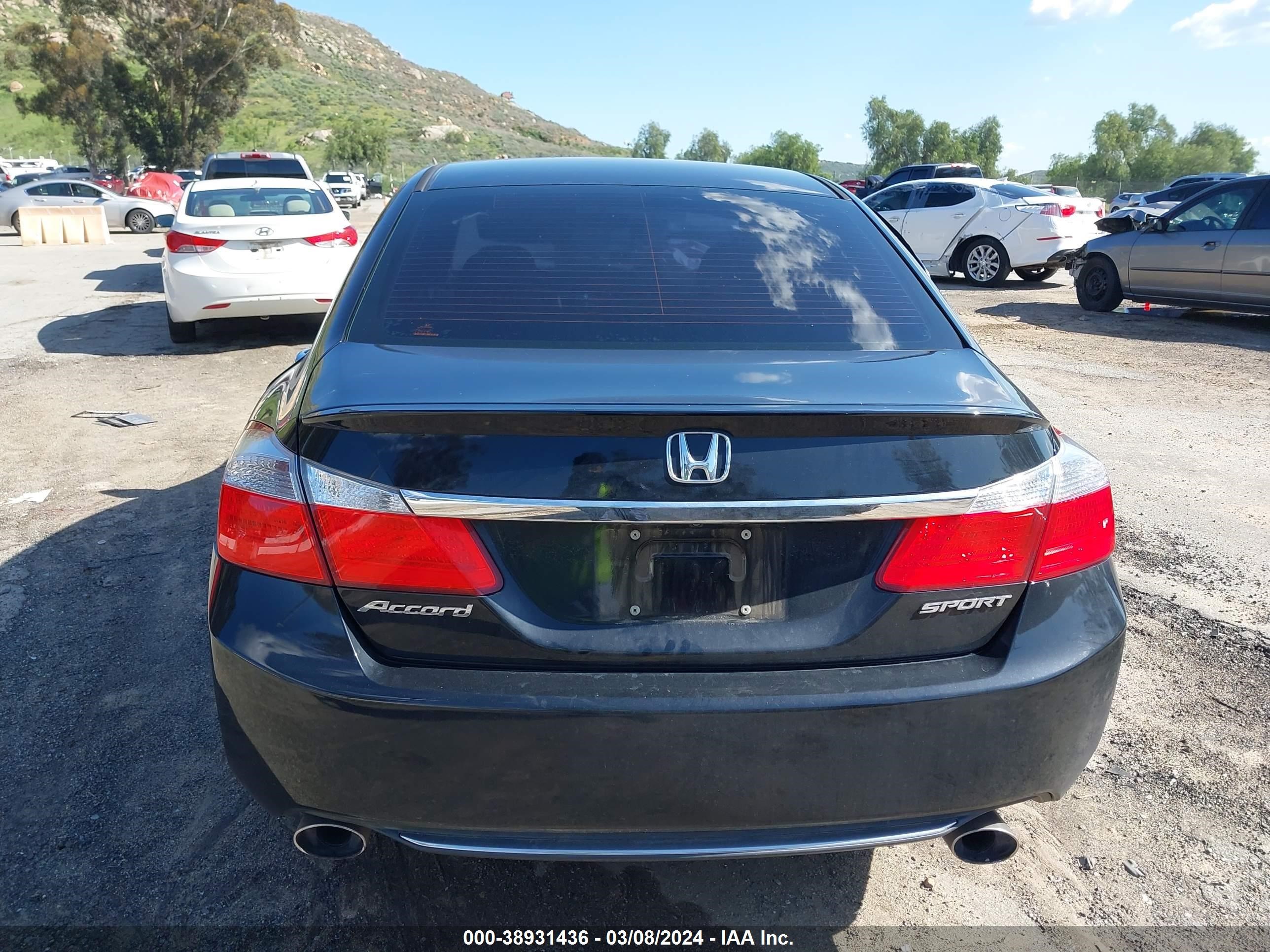 Photo 14 VIN: 1HGCR2E57FA252724 - HONDA ACCORD 