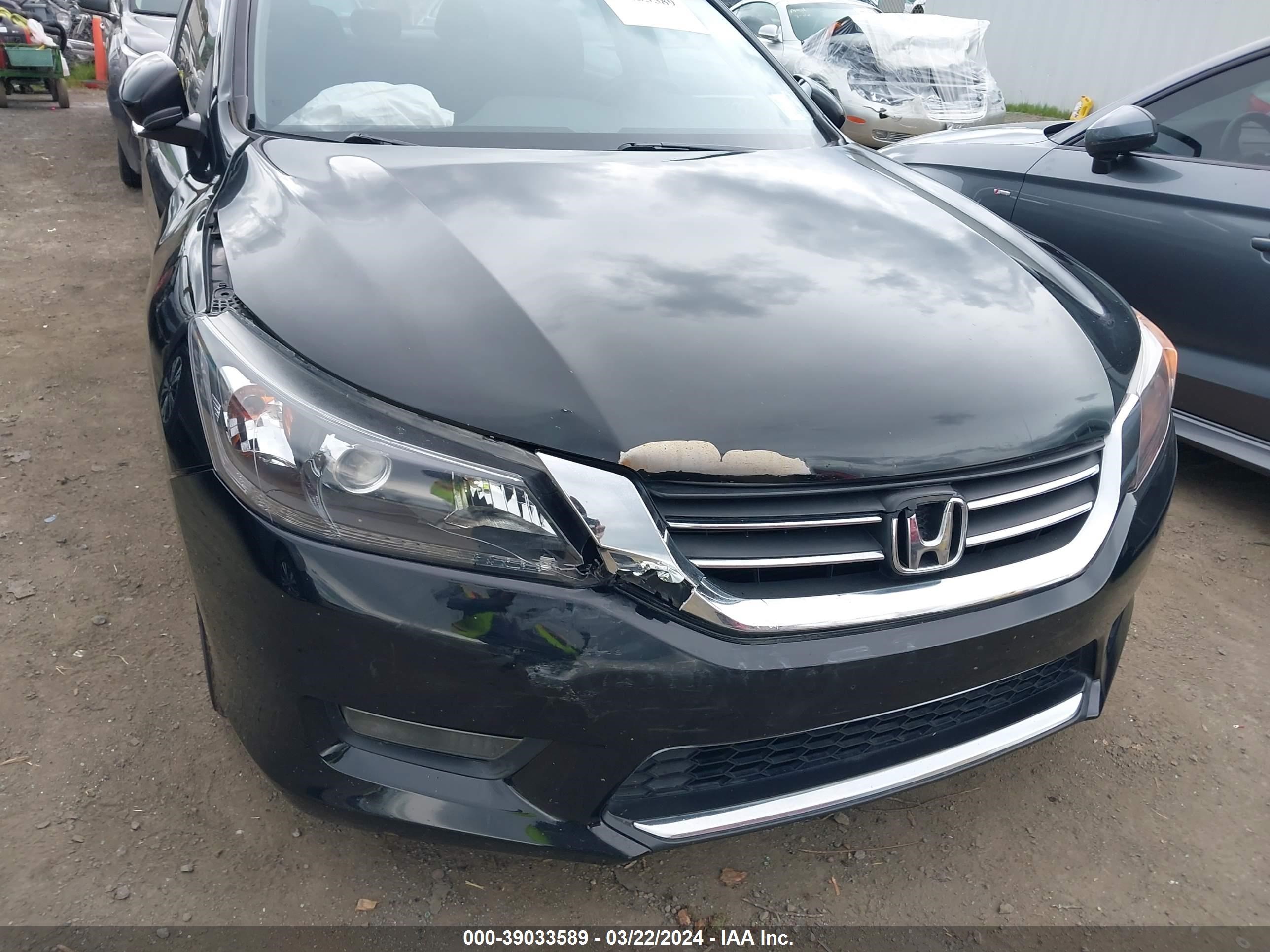 Photo 5 VIN: 1HGCR2E59EA134995 - HONDA ACCORD 