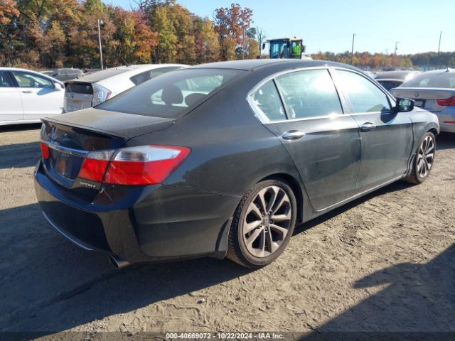 Photo 3 VIN: 1HGCR2E59FA044375 - HONDA ACCORD 