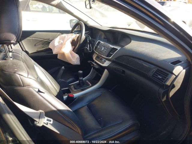 Photo 4 VIN: 1HGCR2E59FA044375 - HONDA ACCORD 