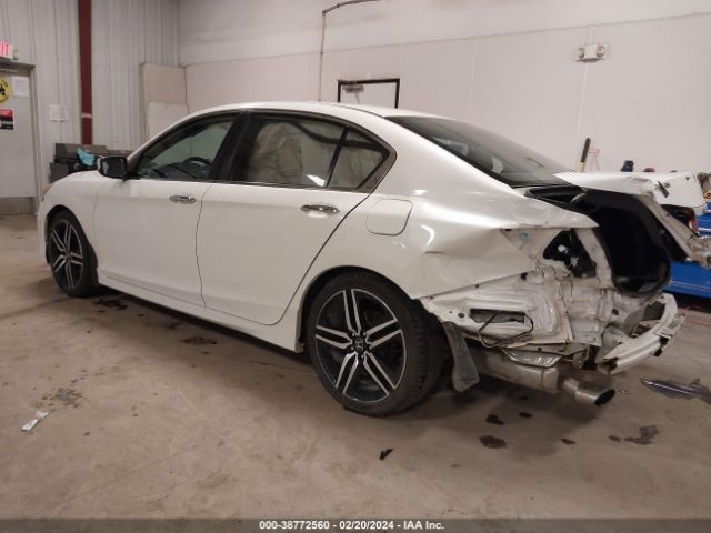 Photo 2 VIN: 1HGCR2E59GA021597 - HONDA ACCORD 