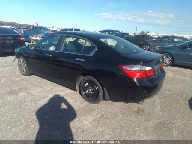 Photo 2 VIN: 1HGCR2E5XFA023275 - HONDA ACCORD SEDAN 