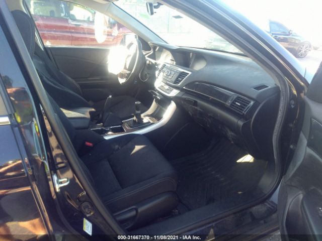 Photo 4 VIN: 1HGCR2E5XFA023275 - HONDA ACCORD SEDAN 