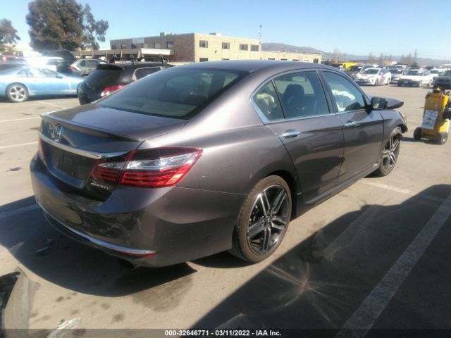 Photo 3 VIN: 1HGCR2E5XHA156590 - HONDA ACCORD SEDAN 